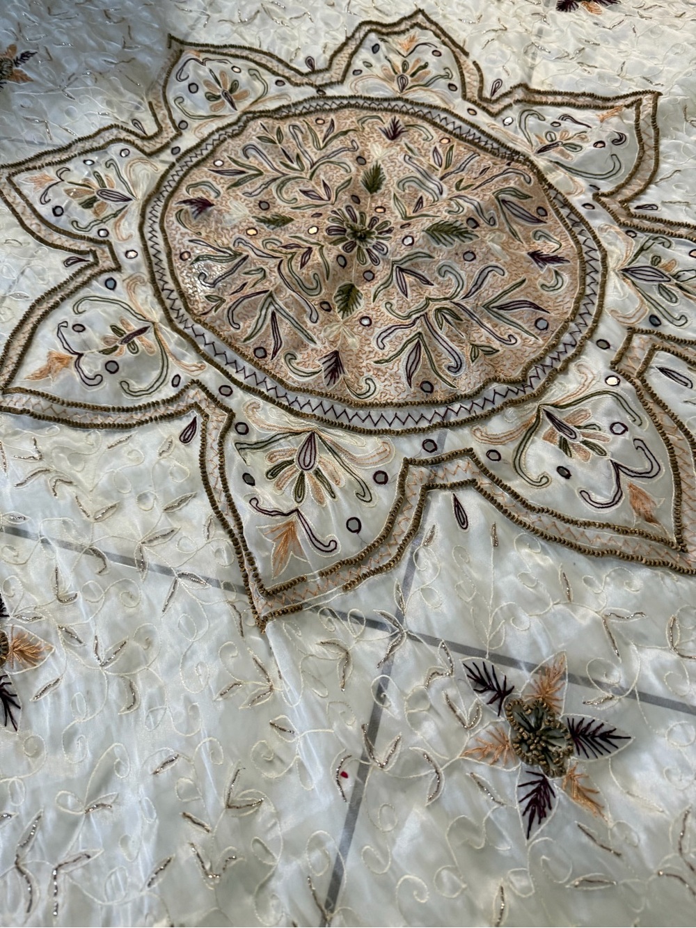 Ivory Embroidered Medallion table top cover 51x57 inches - Picture 4 of 4